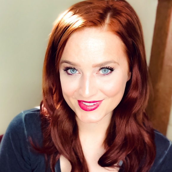 Meet your Posher, Kate - Picture 1 of 1